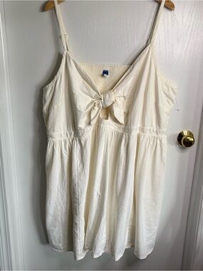 NWOT Sundress/Jumper 4X Plus Bow Tie Strappy Woven Smocked Back Peek-a-Boo